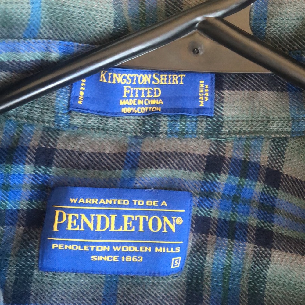 Pendleton button down S - Picture 2 of 4